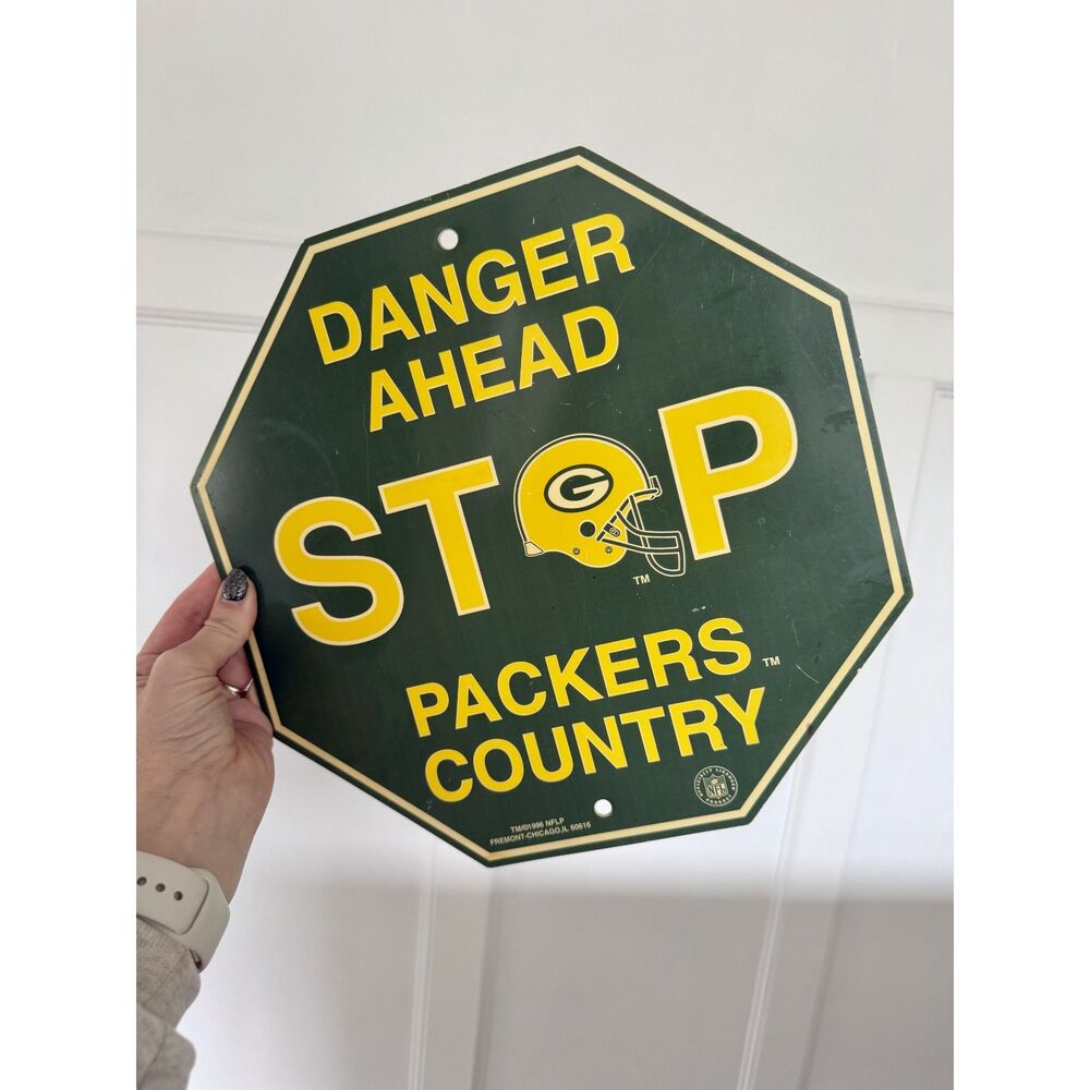 Green Bay Packers Vintage 1996 NFL Stop Sign 12x12 Plastic Wall Decor